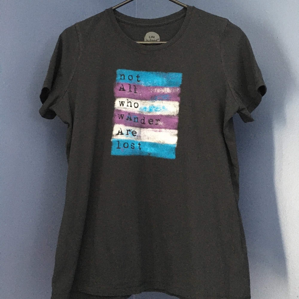 Life Is Good - Women’s Classic Fit T-shirt Medium